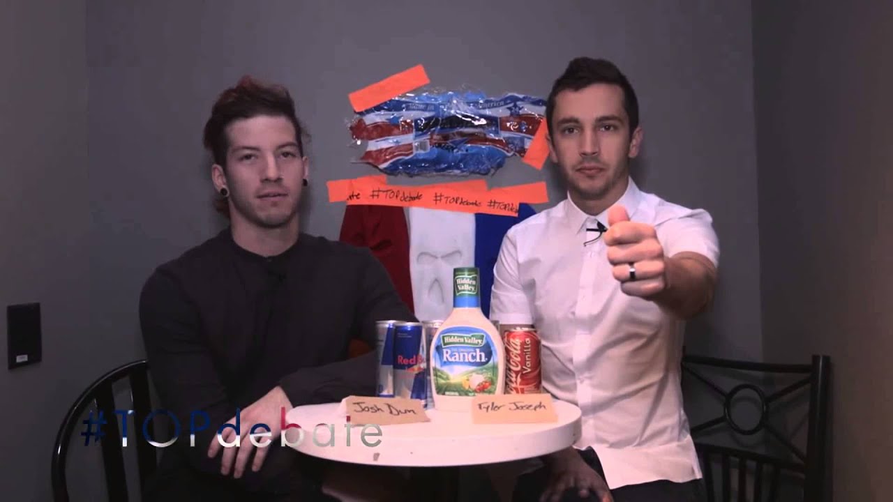 #TOPdebate: Tyler or Josh? (legendado)