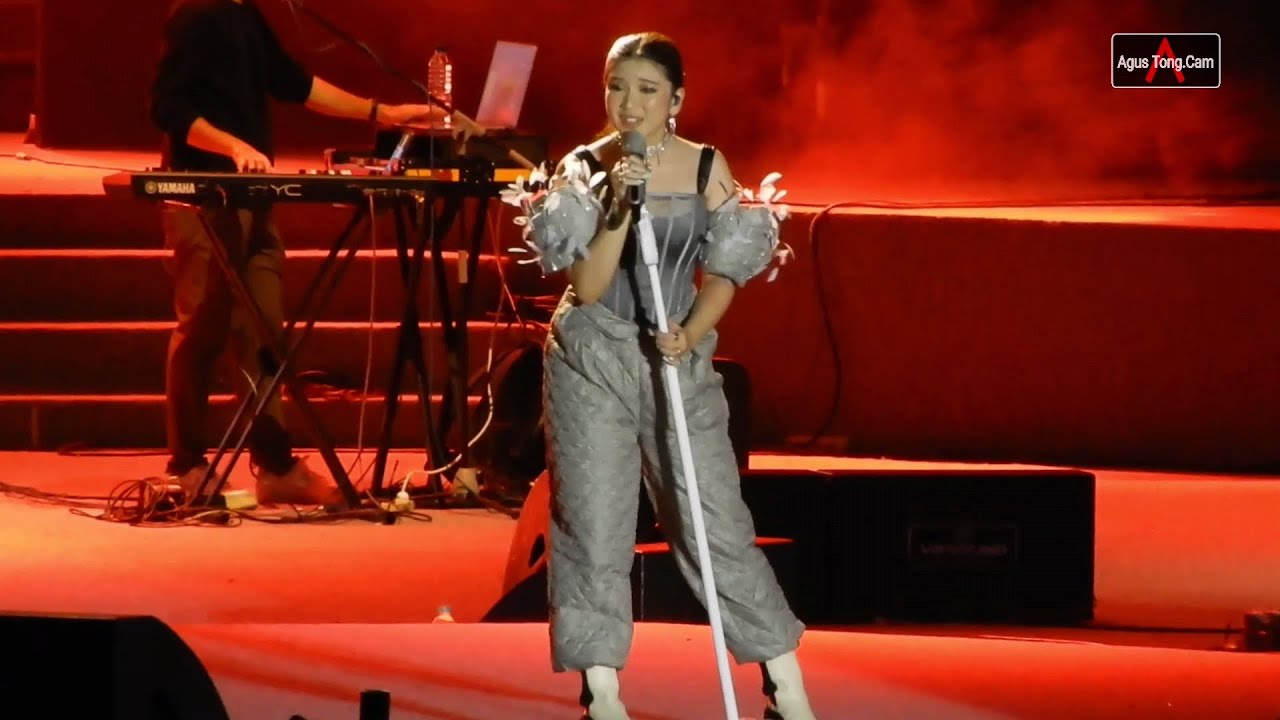 Bahaya, Menjadi Dia - Tiara Andini | At Jakarta Fair 2023