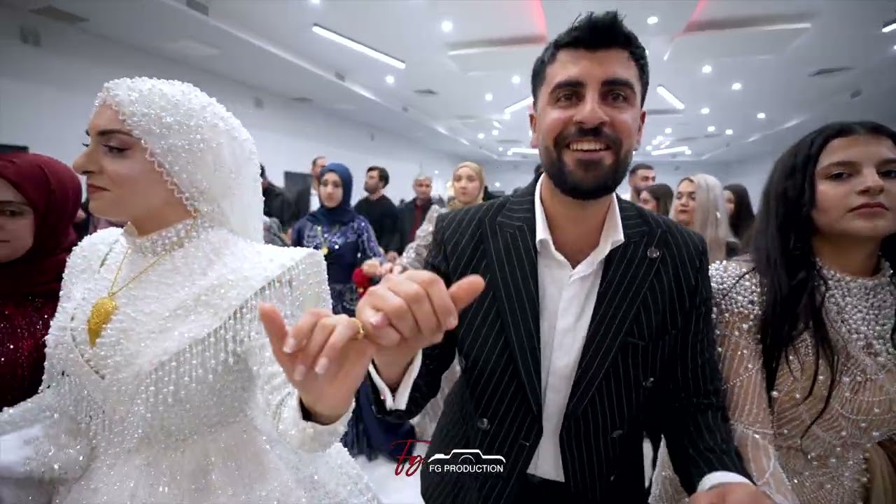 Yakup Yazici Gencler Cosuyor ( Hivida & Emin ) Part 2