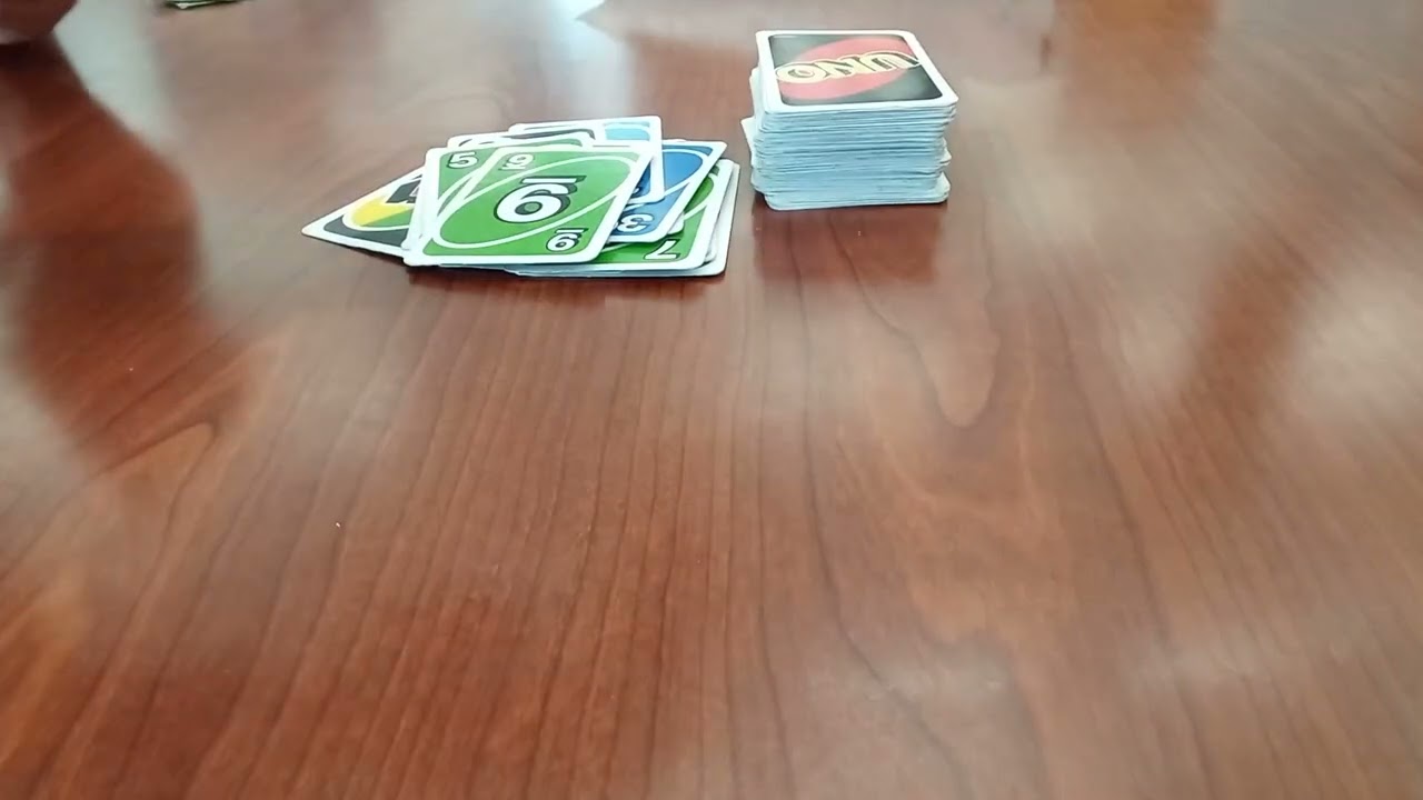 Uno game play 