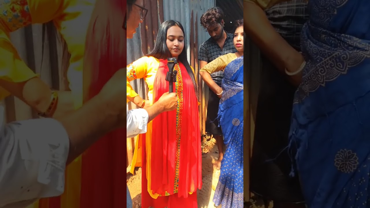 বিবাহিত প্রেমিকের বাসায় সুন্দরী তরুণীর অনশন 
