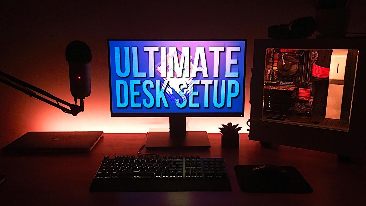 Desk Setup Tour 2017!