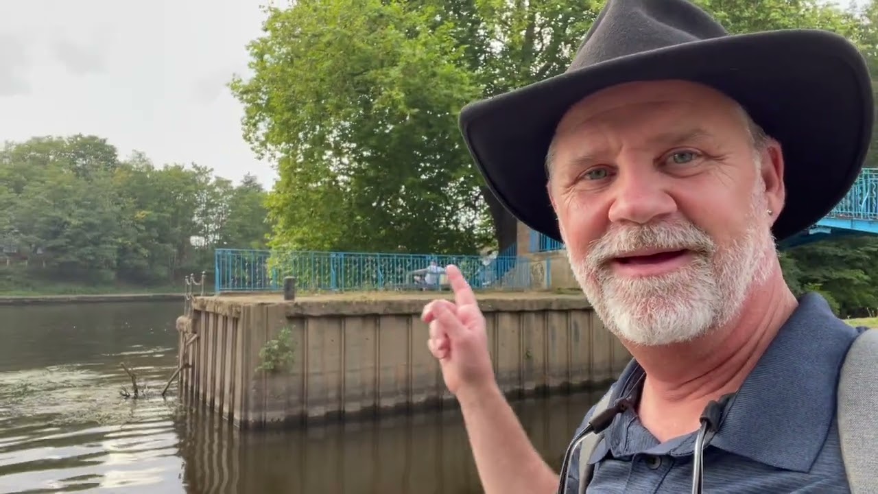 vlogYork7 York Racecourse Walk Home via Pubs Ouse Greenway
