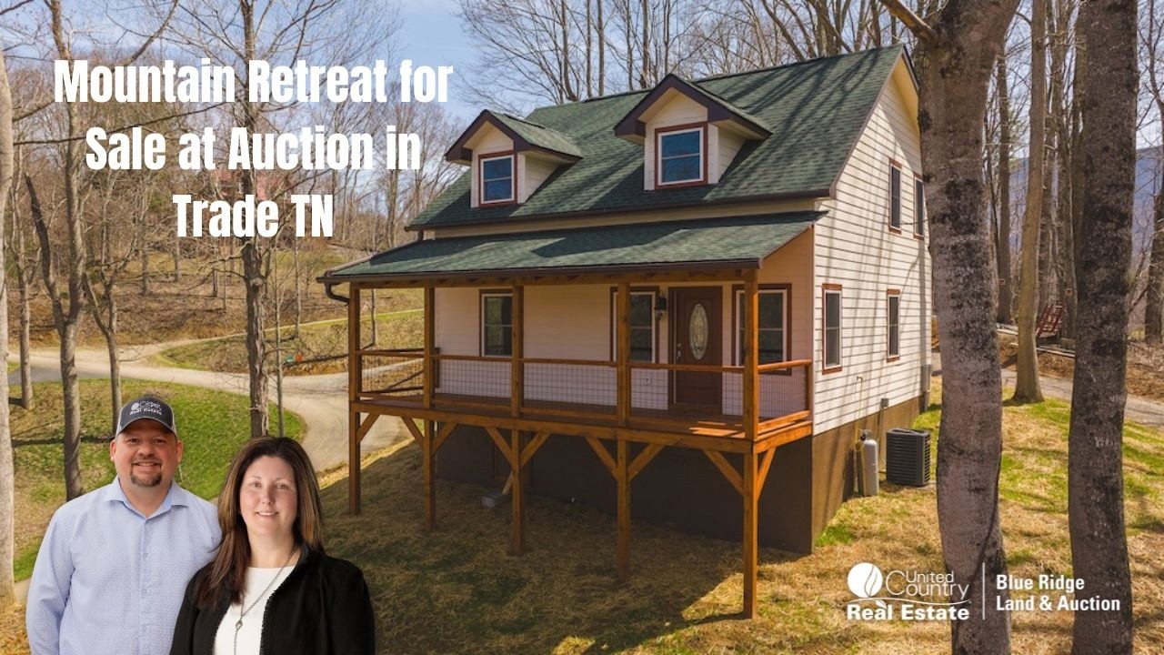 Mountain Retreat for Sale at Auction in Trade, TN