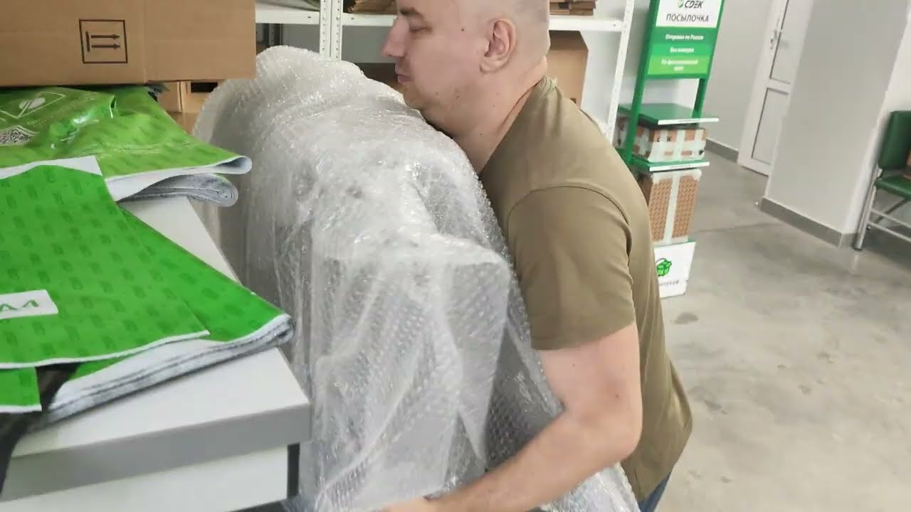 Отправляем 2 компьютера и сап через компанию CDEK.