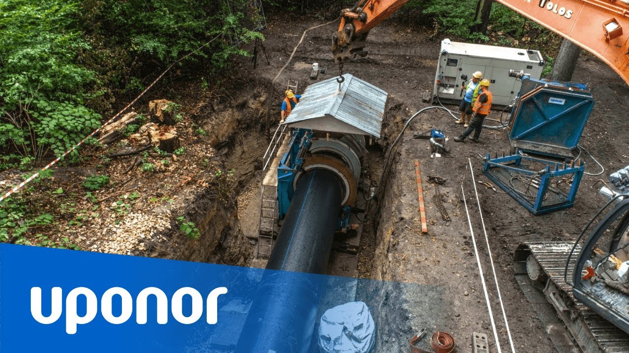 Bezwykopowa renowacja rurociągu DN1600 rurami PE Uponor Infra w Katowicach
