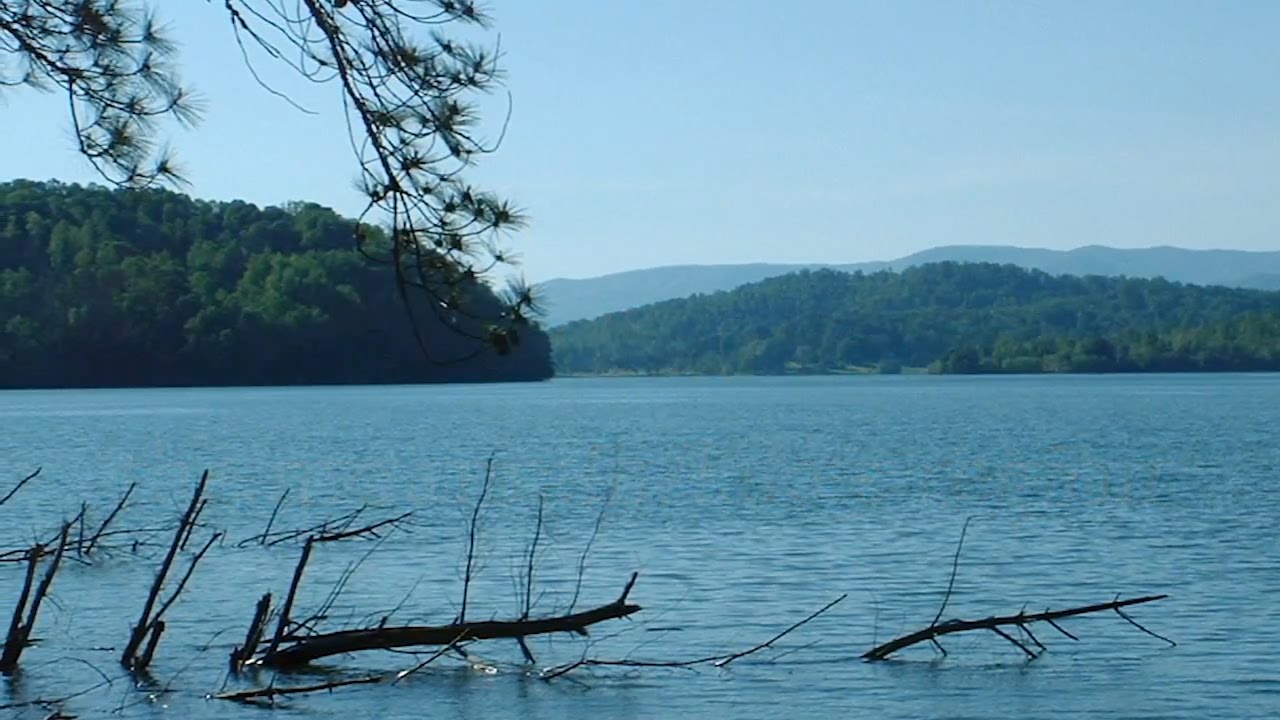 Welcome to Lake Chatuge and the Mountains!