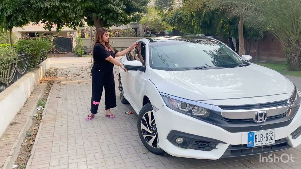 Sadaf Revving hard _ flip flop _ pedal pumping _ 
