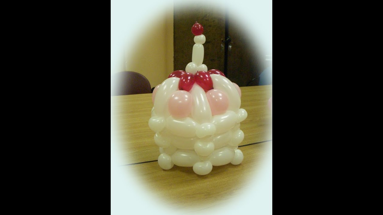 Balloon cake