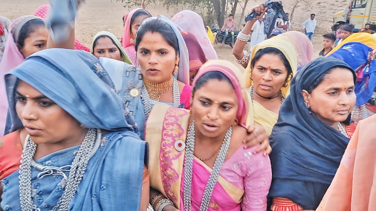 मारी होक ओरि आव तने शिवो भाई रख है मारी लोहड़ी 🤣Adivasi riti rivaj geet, adivasi of India
