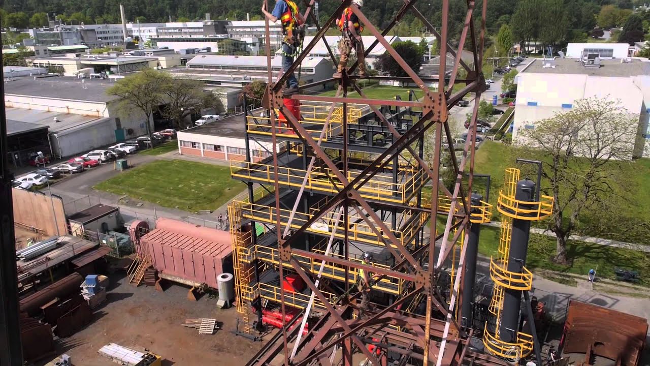 Ironworkers in action, BCIT School of Construction and the Environment