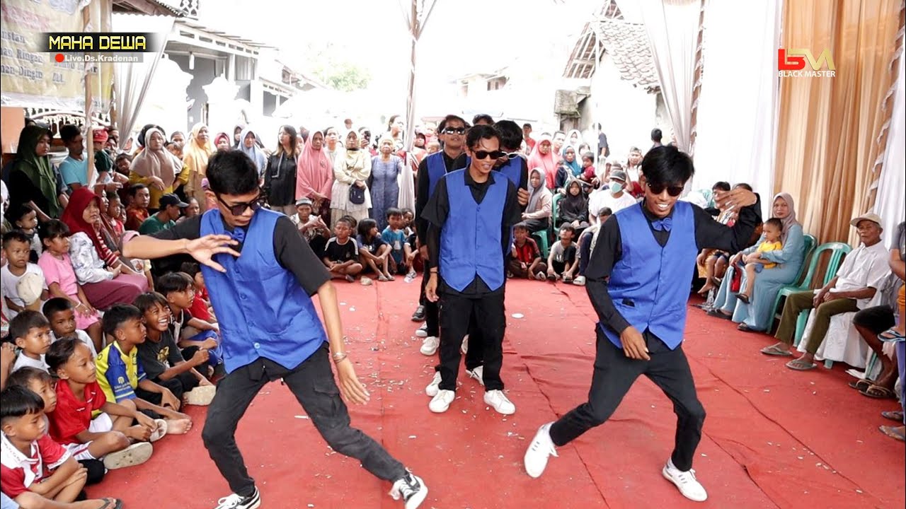 Boleh Saja Penari Latar Burok Maha Dewa Voc.Entin Efendi Bcc | Dkh.Kradenan