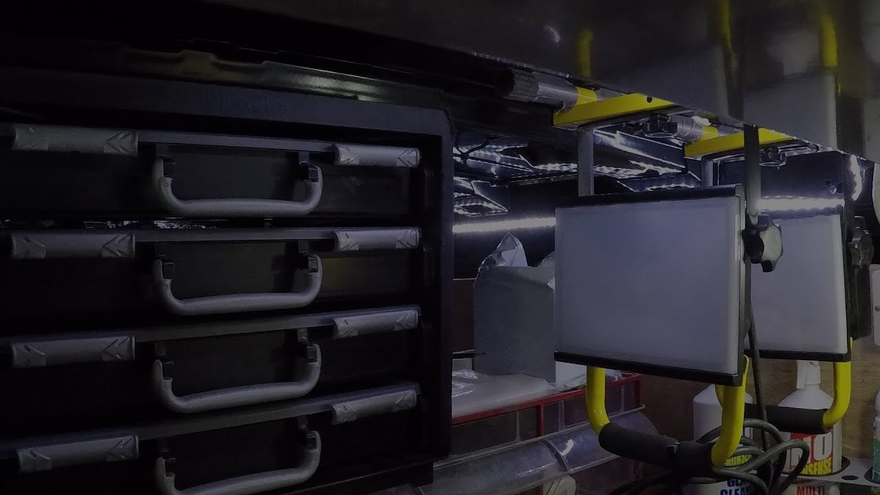 *** The Van Tour *** sneak peek | Thomas Nagy