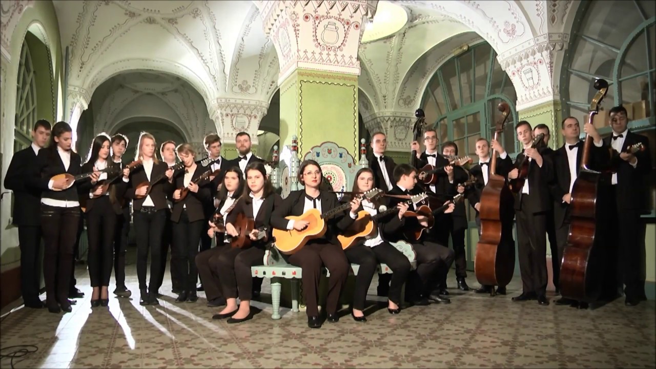 Subotički tamburaški orkestar - Radetzky march (J.Strauss)