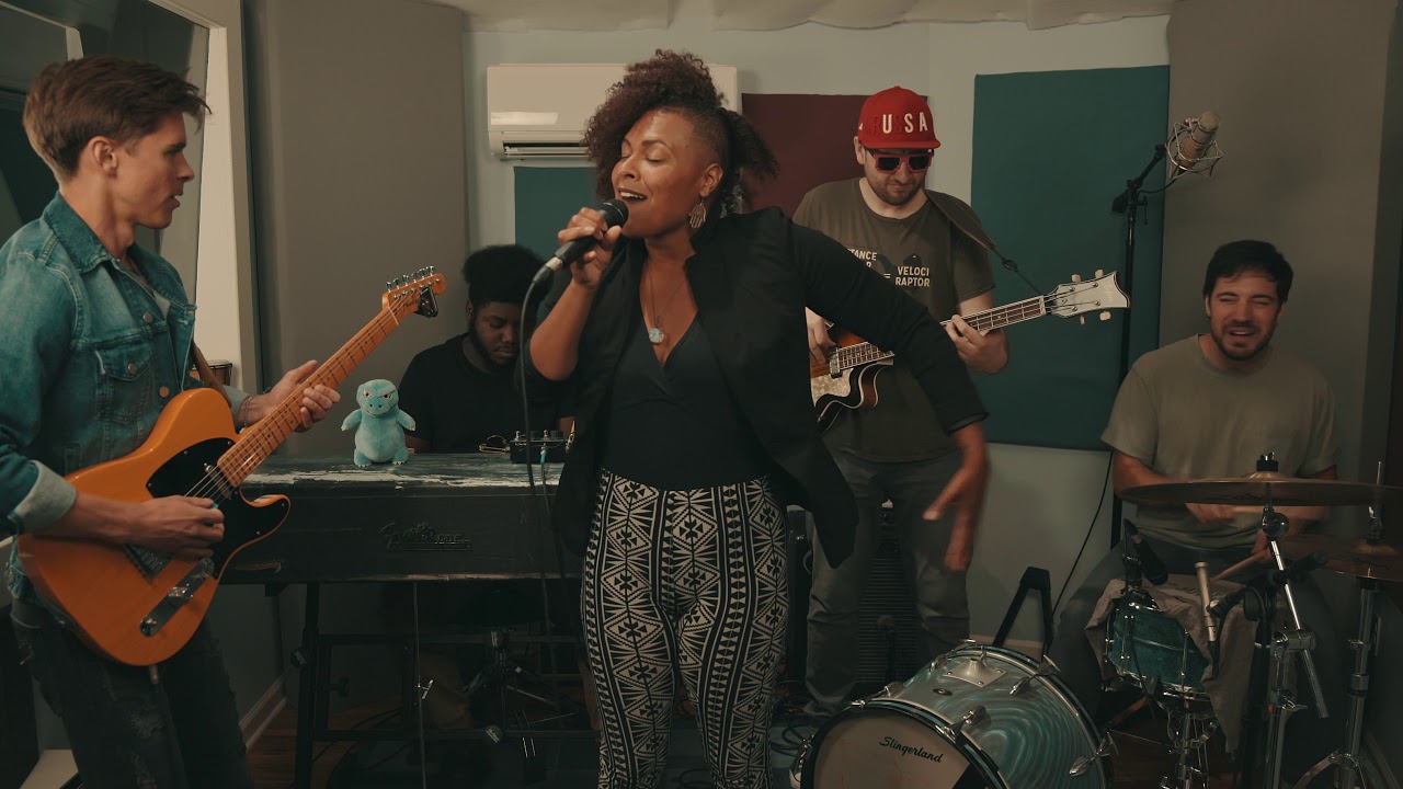 I Will Survive - Gloria Gaynor - Funk Cover