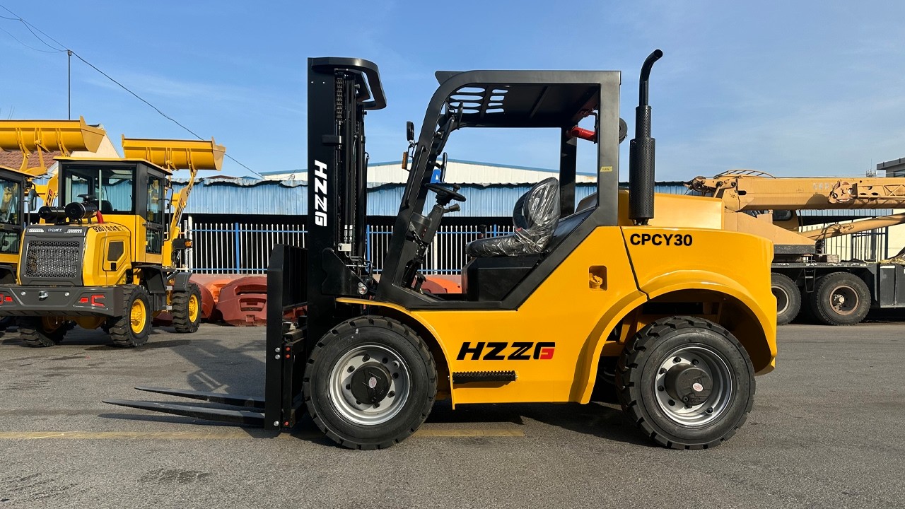 HZZG 3-ton 4x4 integrated off-road forklift