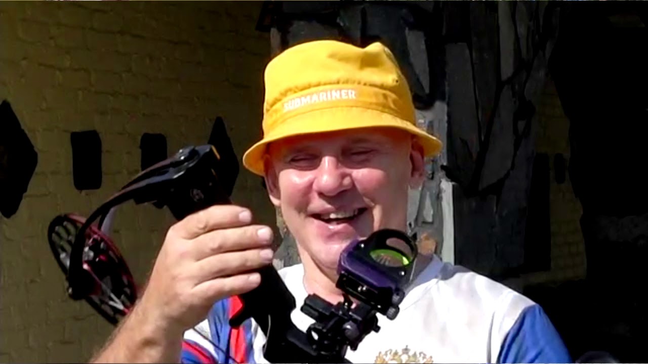 100 yards shot, bowhunter setup