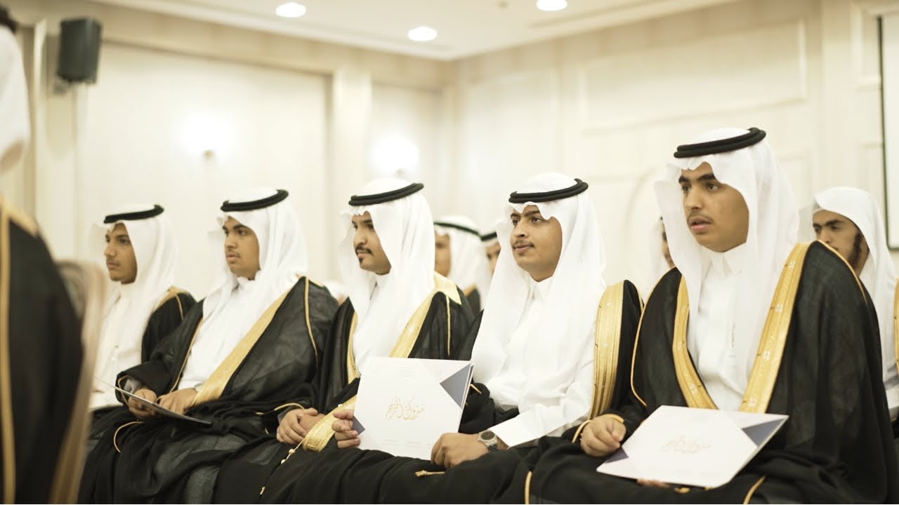 احتفالية تخريج طلاب ثالث ثانوي  بالمعهد العلمي بشمال بريدة 1445