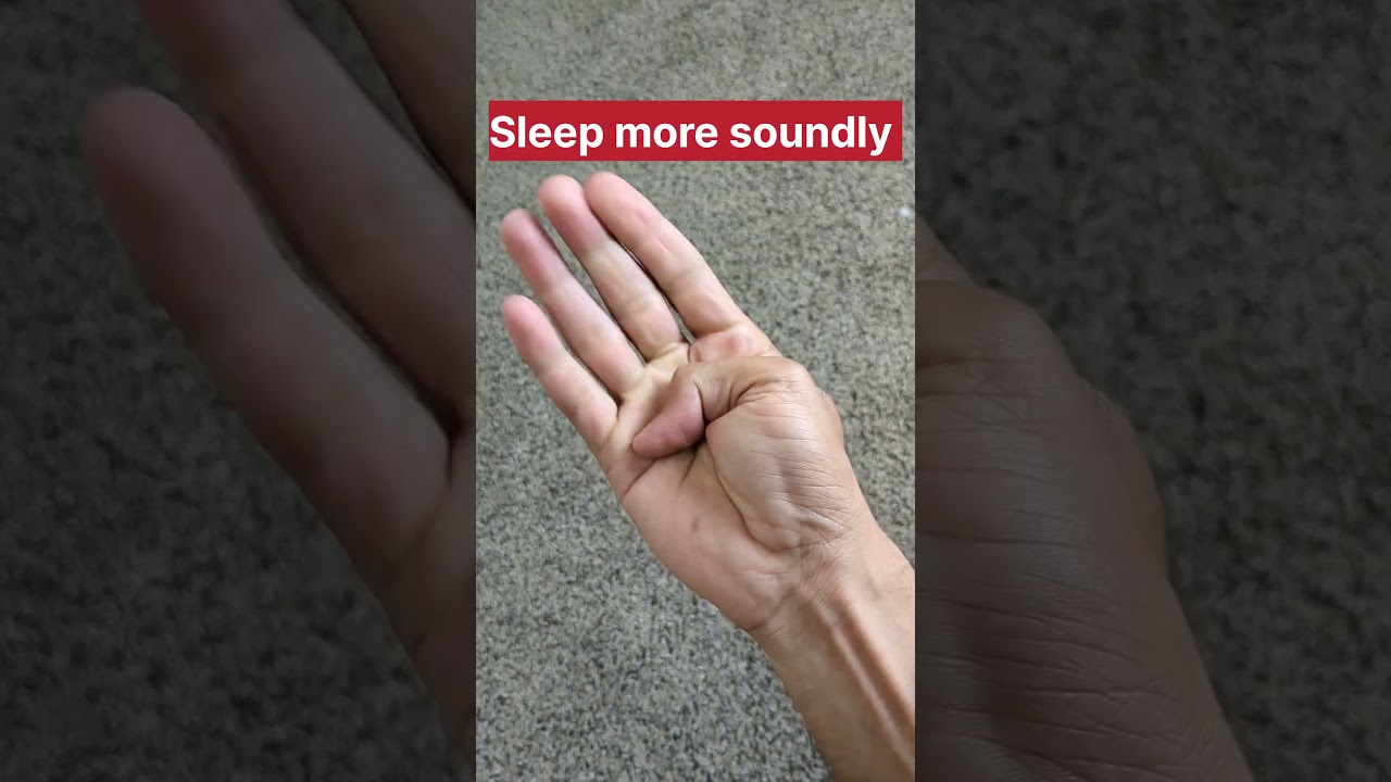 Simple gesture for good sleep #sleep #sleeplessnight #mudra #yoga #viralshorts #yogawithkanchan