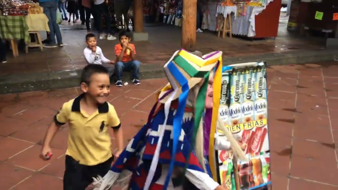 Baile de los viejitos Patzcuaro Michoacán