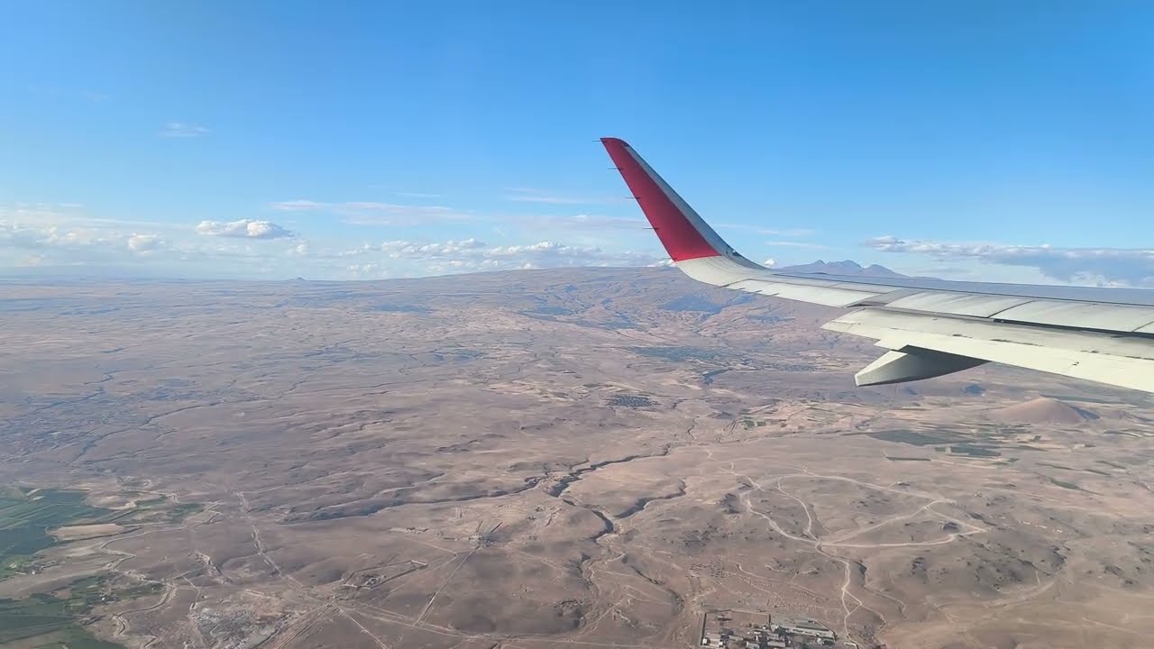 Посадка в Ереване, Landing in Yerevan