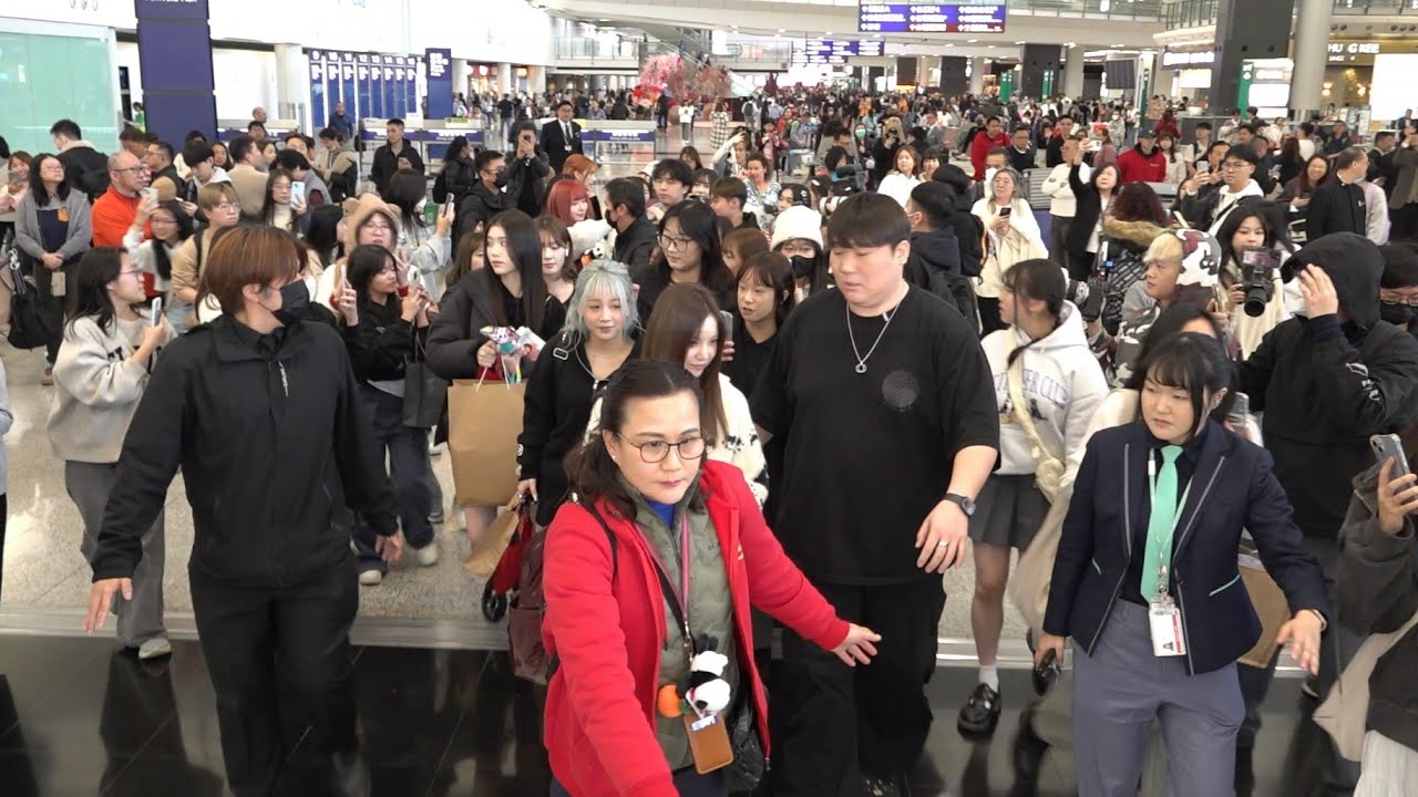 Kep1er (케플러) Hong Kong Airport Arrival 20250128 (Tokyo Narita→Hong Kong)