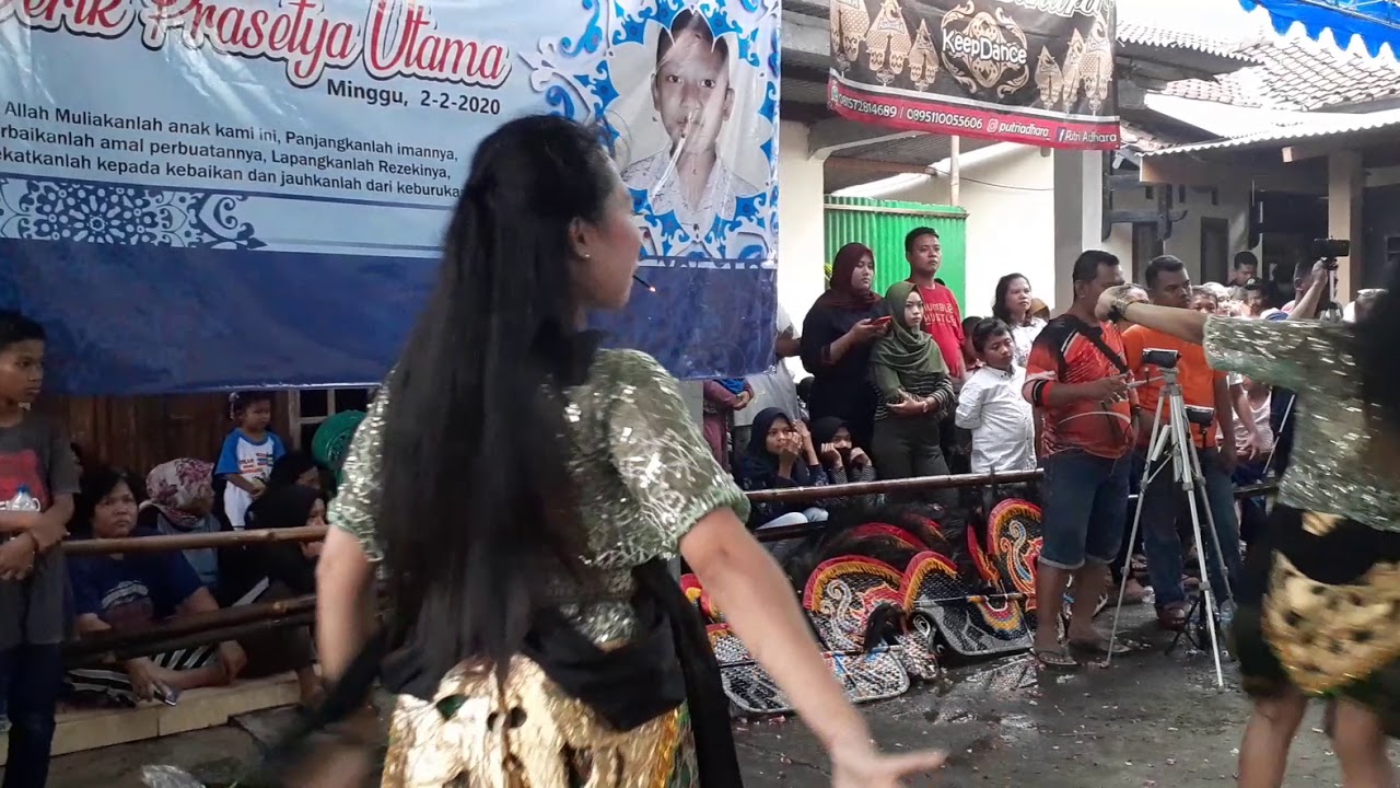Putri Adhara // sanggar HAYUNING BAWANA  costum DINTA HOUSE