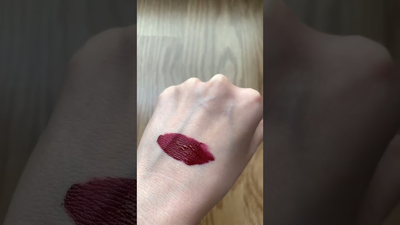 MAYBELLINE NEW YORK Super Stay Matte Ink Liquid lipstick 💄 -Voyager swatch #maybelline #lipsticks
