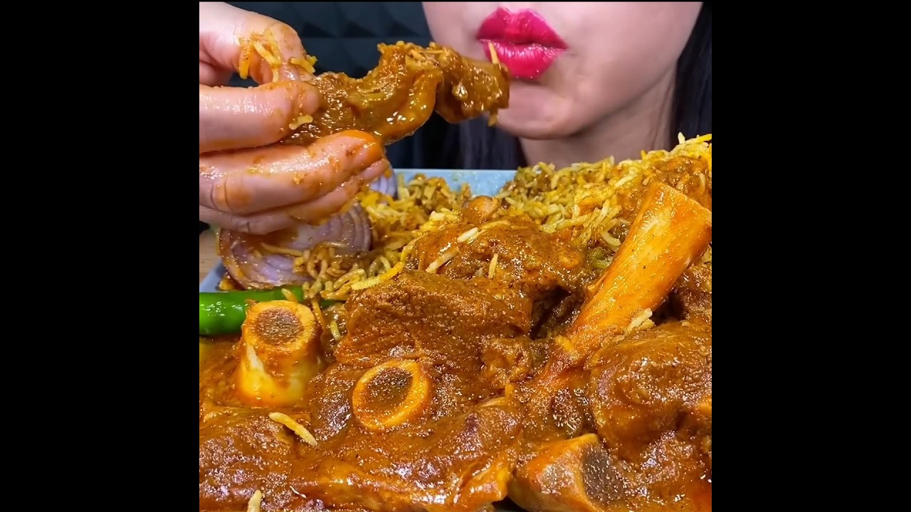 ASMR: EATING SPICY MUTTON CURRY🔥 BASMATI RICE || #shorts #mukbangn#asmreating #mukbangasmr #asmr