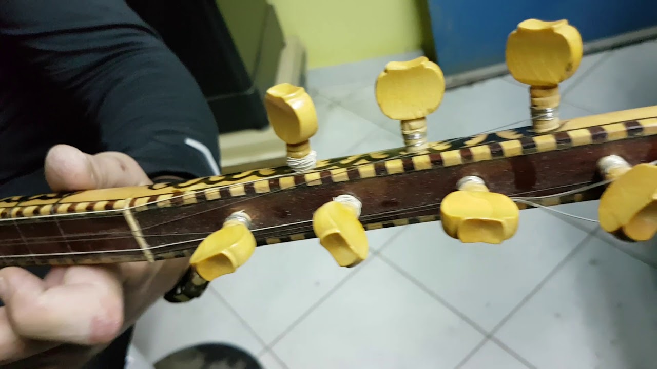 σάζι σπέσιαλ