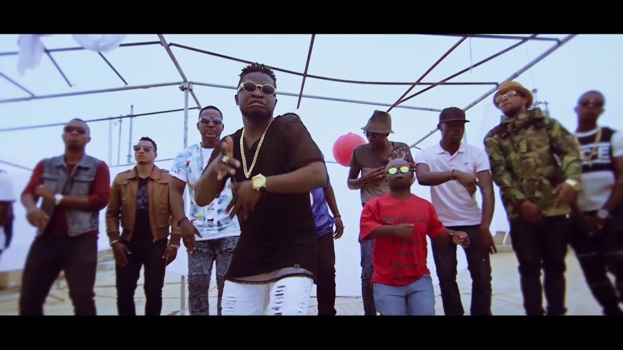 aDAH AKENJI -  Saka (Music Video)