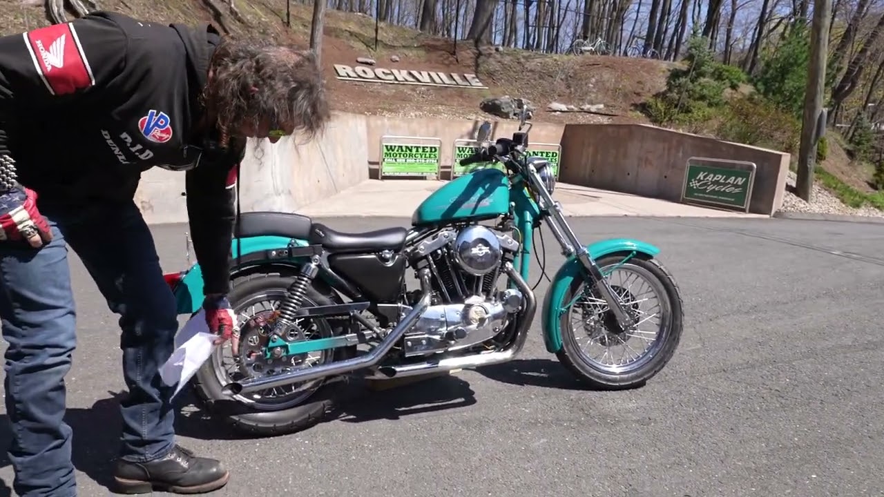 IRON HEAD 82' Harley Davidson Sportster XLCH1000