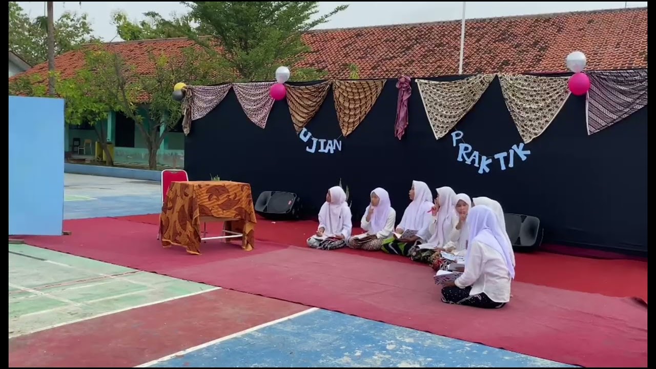 DRAMA KABARET TERBAIK UTAMA. UPRAK  