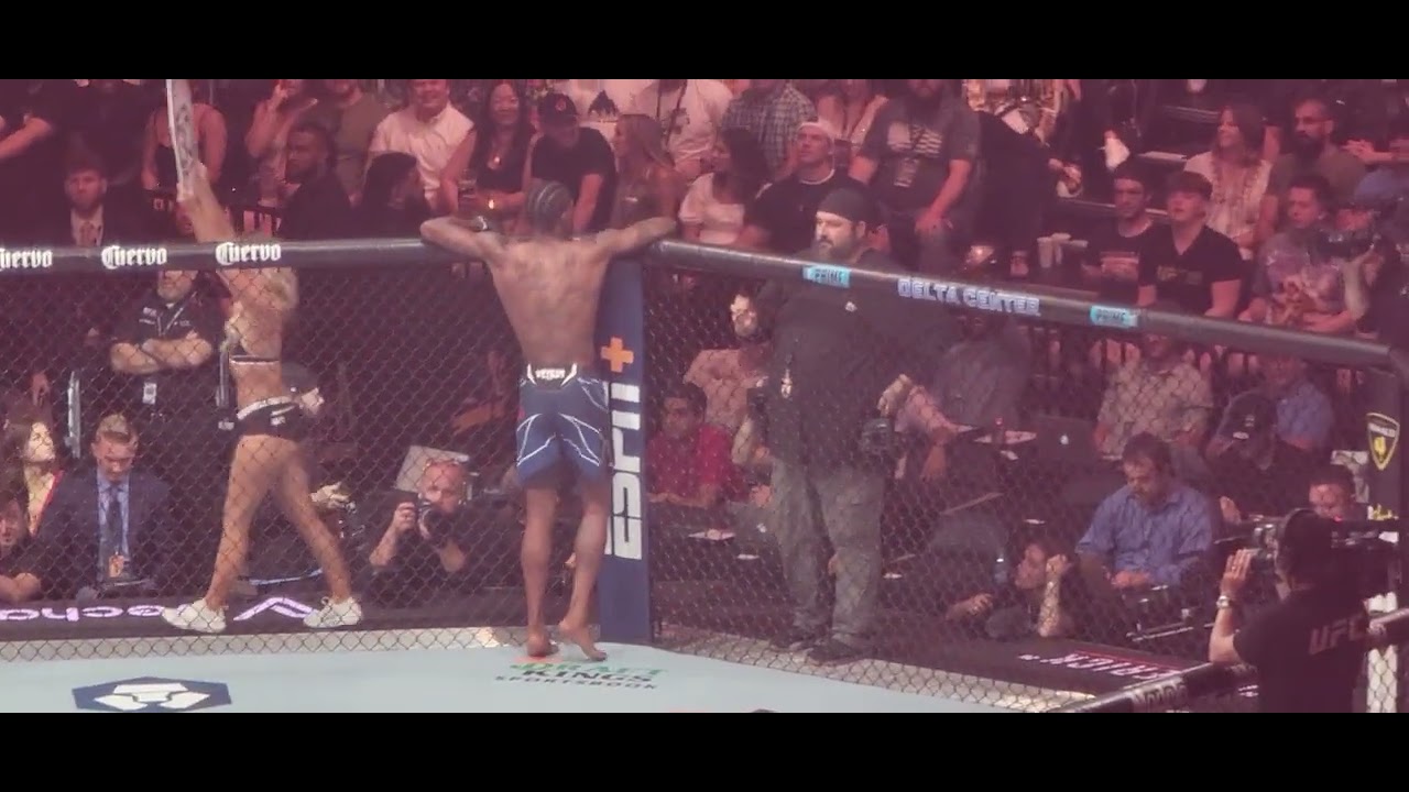 Kevin Holland vs Michael Chiesa