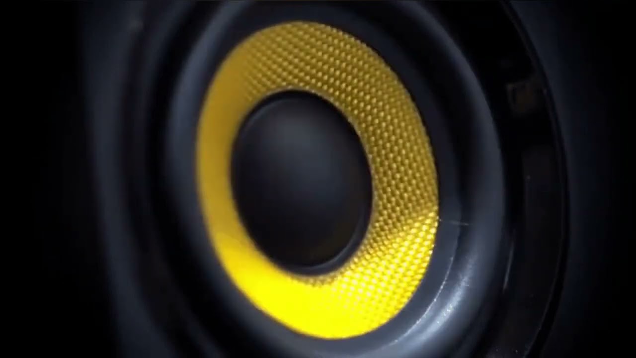 Noche De Entierro (Bass Boosted)