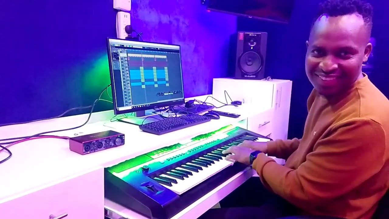 UTUKUFU WA MUNGU - Marcus Mtinga