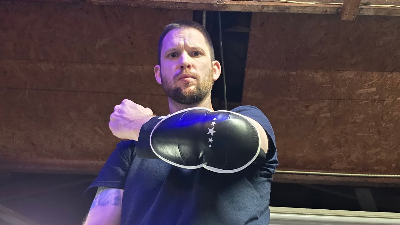 Contender Elbow pads review