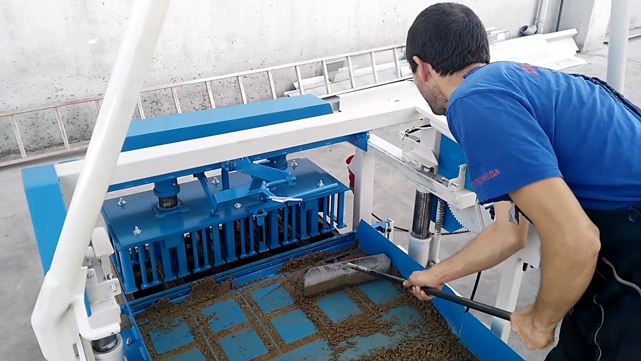 Small block making machine   video instructions for use