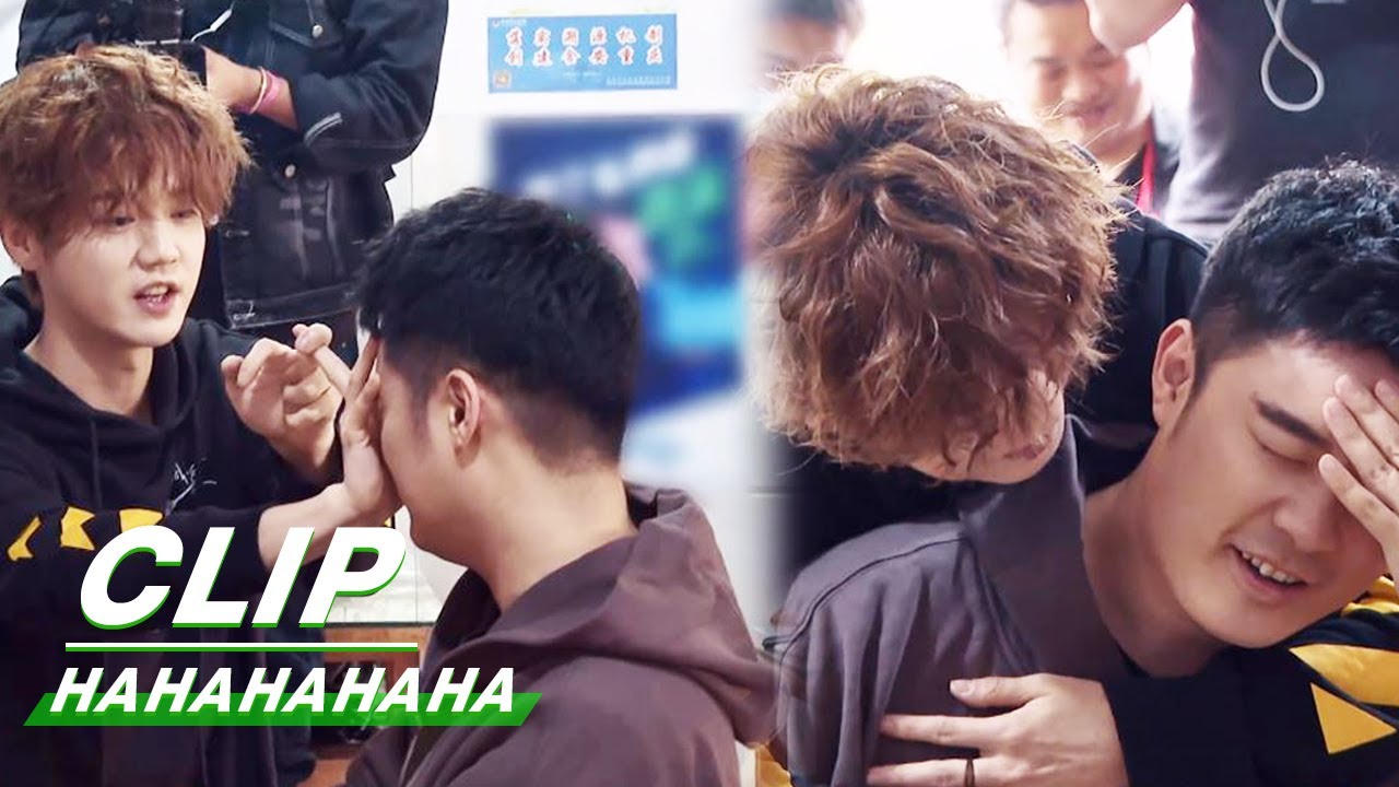 Clip: Lu Han Flicks Chen He's Forehead Fiercely | HAHAHAHAHA EP07 | 哈哈哈哈哈 | iQIYI