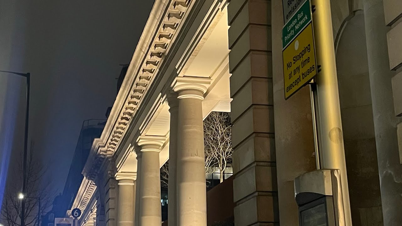 London Victoria Station Walking Tour | One of London’s Busiest Train Stations