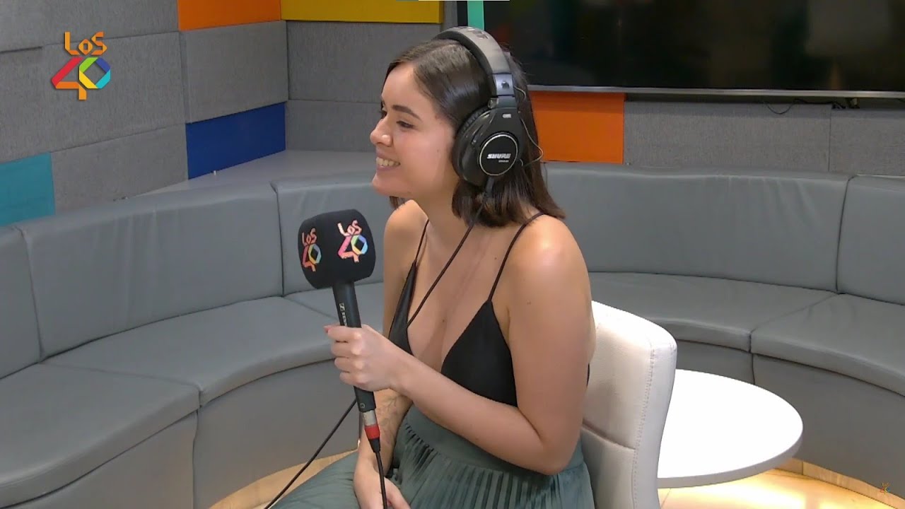 Cami Grandi cuenta cómo es grabar videos musicales como el Tiny Desk de Mon Laferte