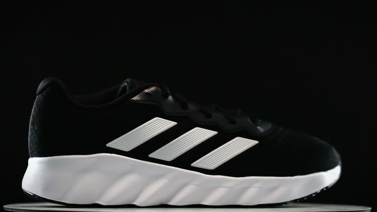 T&ecirc;nis Adidas Switch Move Preto e Branco