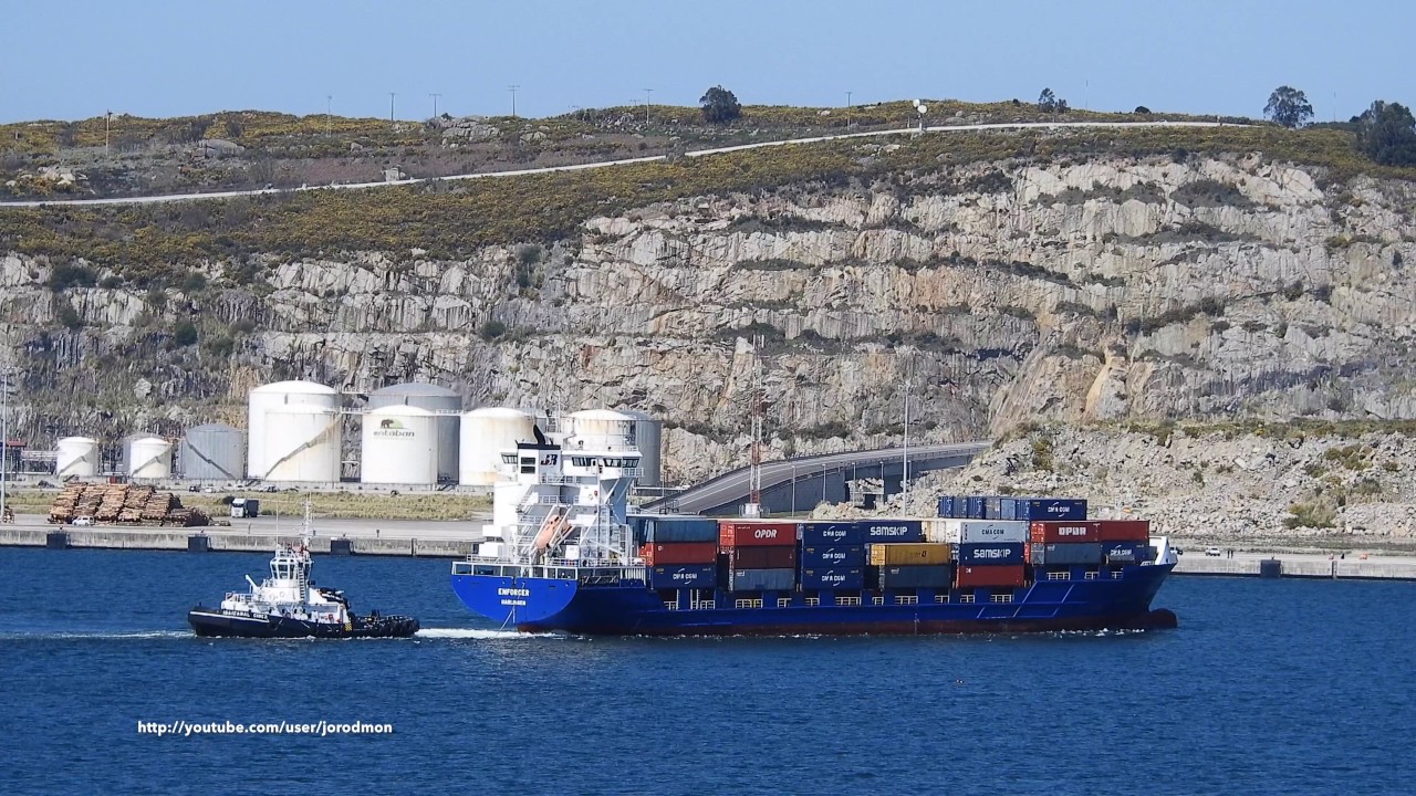 Container Ship ENFORCER arrives in Ferrol [4K]