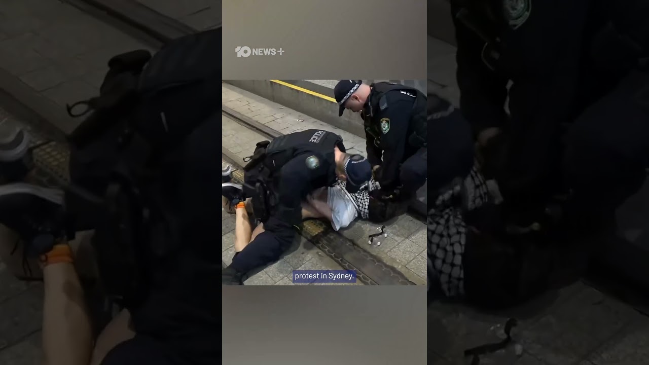 Babcia załamuje się podczas przerażającego spotkania z policją | 10 News+