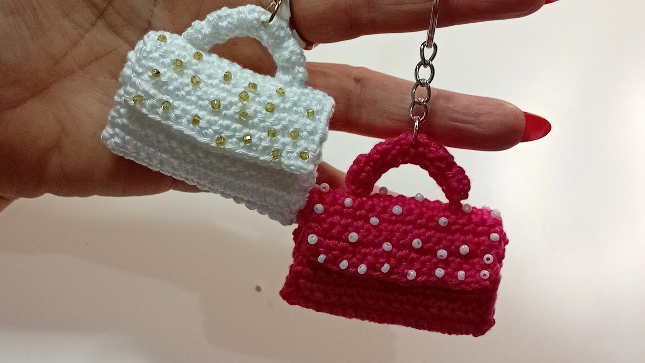 TUTORIAL:MINI BORSETTA UNCINETTO PORTACHIAVI