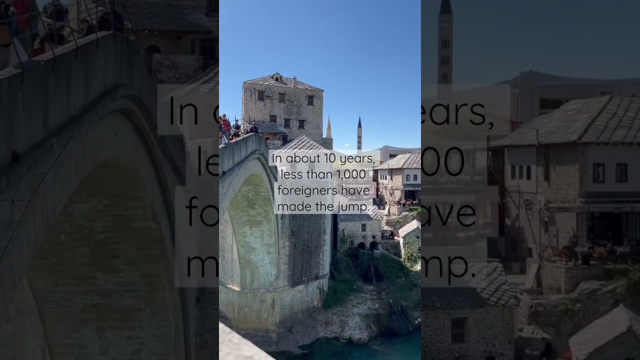 🫣Terrifying Bridge Jump in Mostar! 🇧🇦#shorts #bosnia #mostar #bridgejumping #starimost