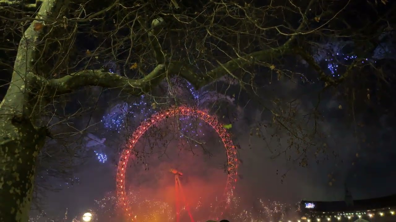 London new year’s fireworks 🎇 