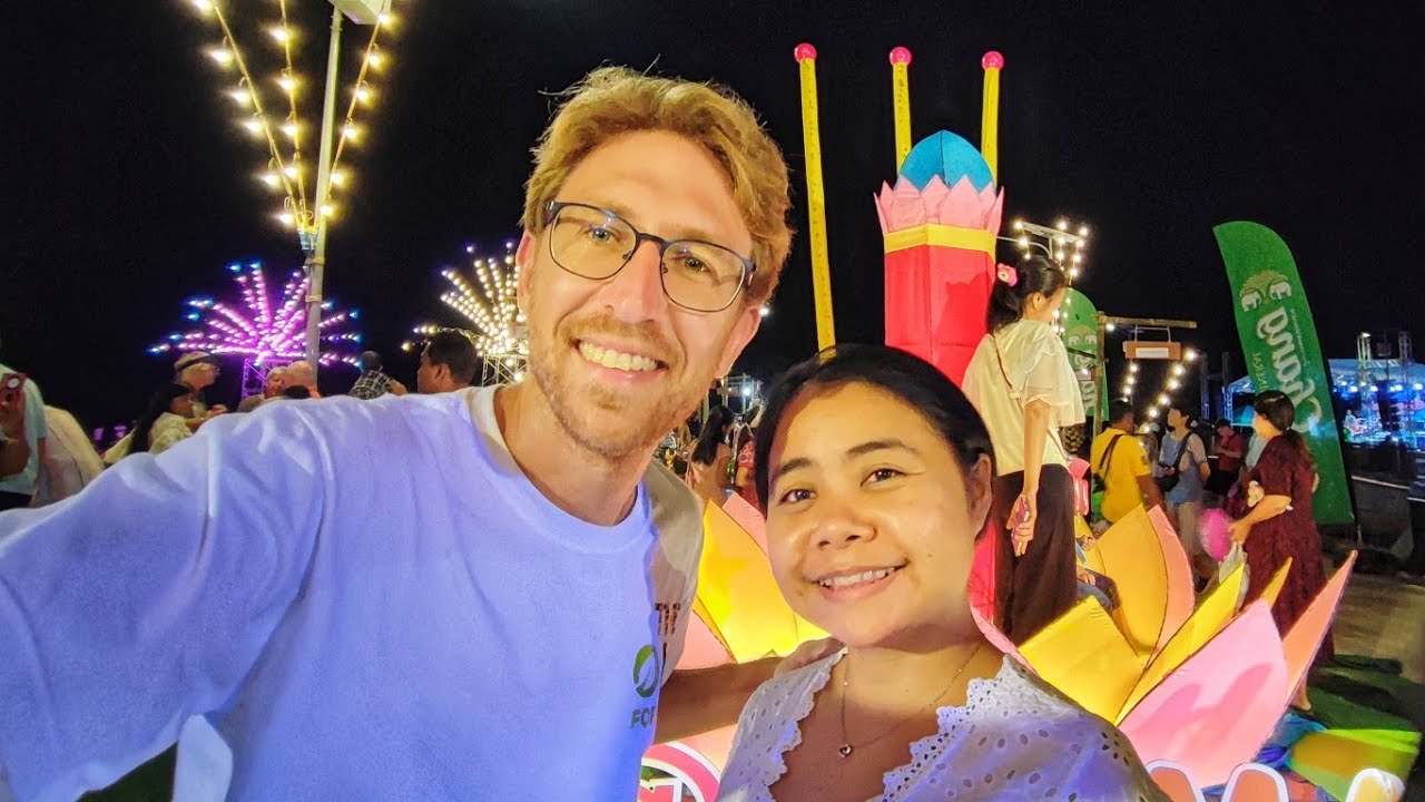 Celebrating Loy Krathong Festival (Koh Samui 2024)