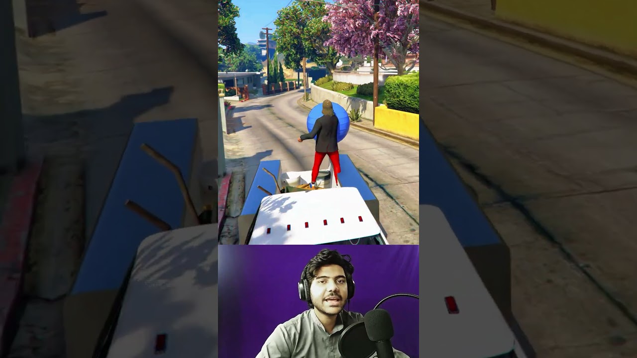 How Far Can I Take Michael&rsquo;s Blue Ball? (GTA 5 Challenge) ⚽🔥