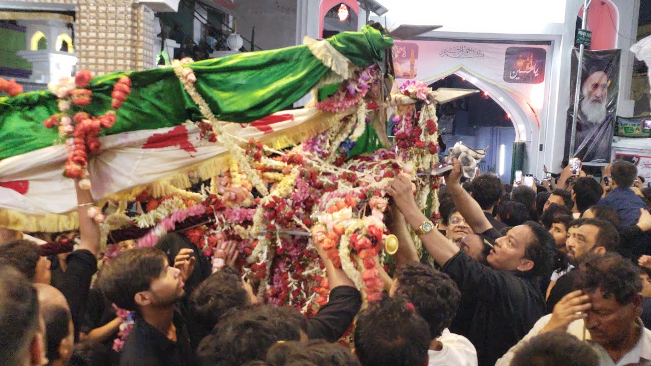 3 moharram juloos wapsi Amroha azadari 2025